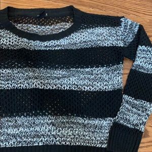 Forever 21 Sweater size S